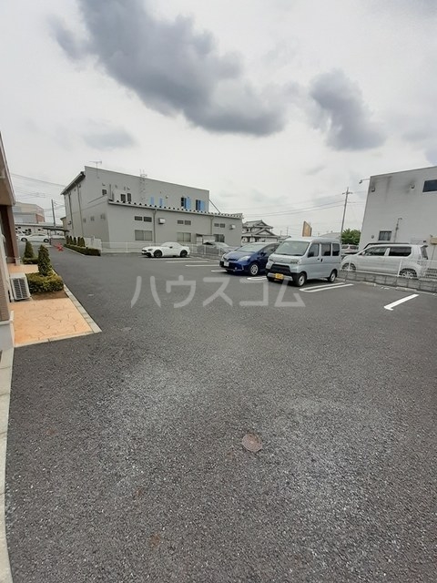 2/8 駐車場