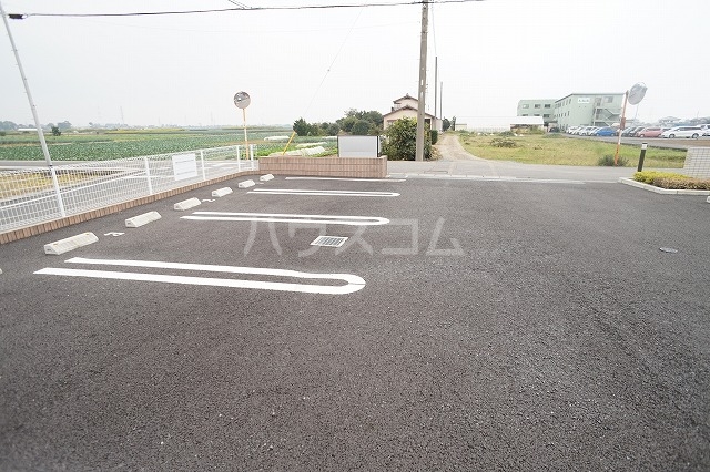 15/21 駐車場