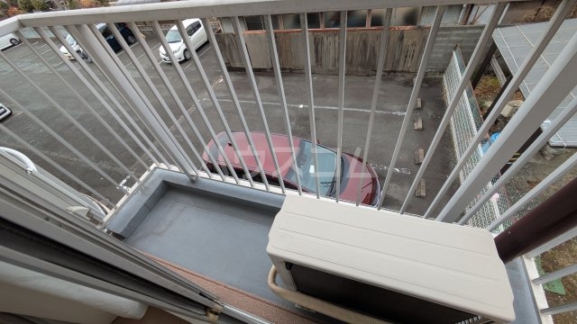 18/28 バルコニー