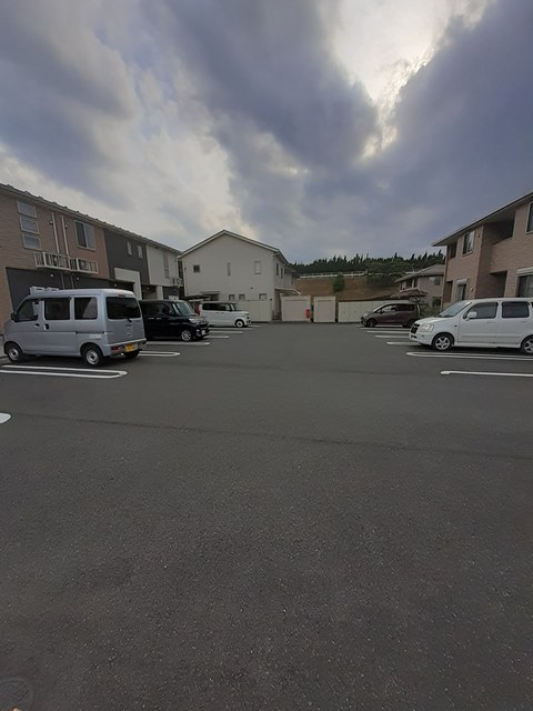 14/20 駐車場