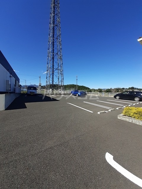 15/27 駐車場