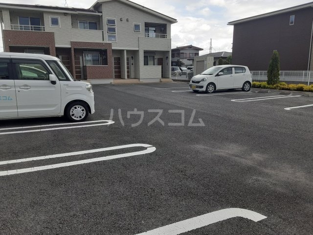 22/29 駐車場