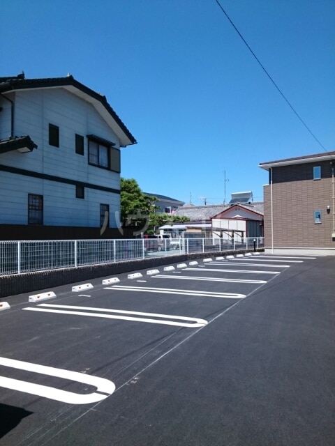 15/20 駐車場