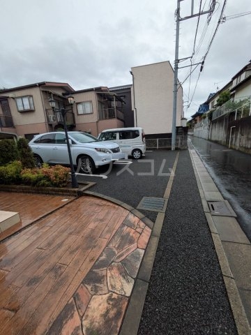 8/10 駐車場