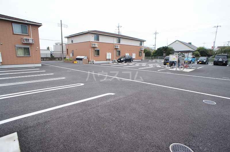 2/14 駐車場