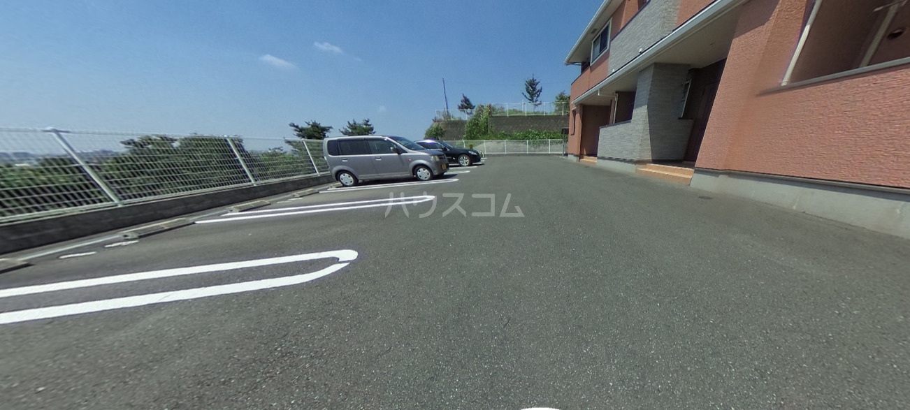 15/21 駐車場