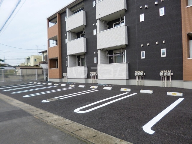 14/22 駐車場