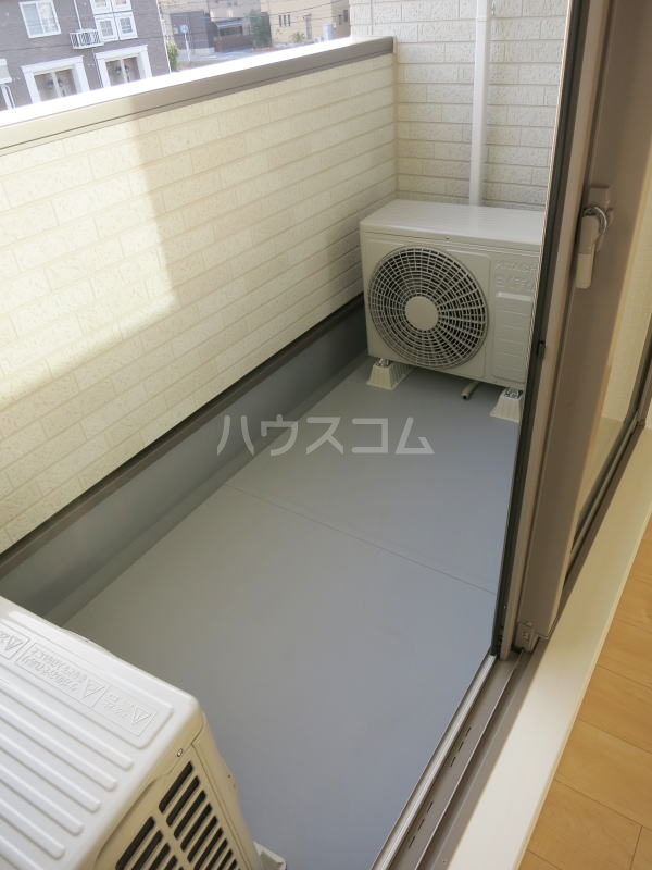 21/30 バルコニー