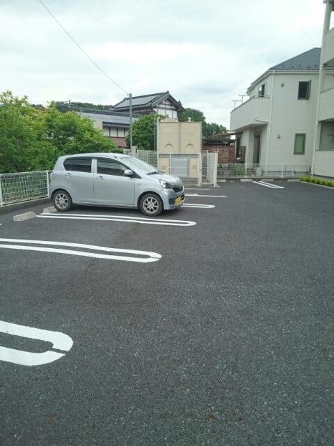 20/30 駐車場
