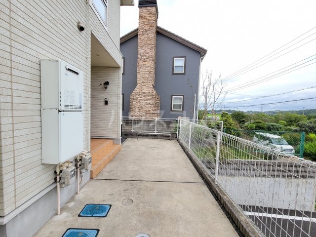 2/5 エントランス