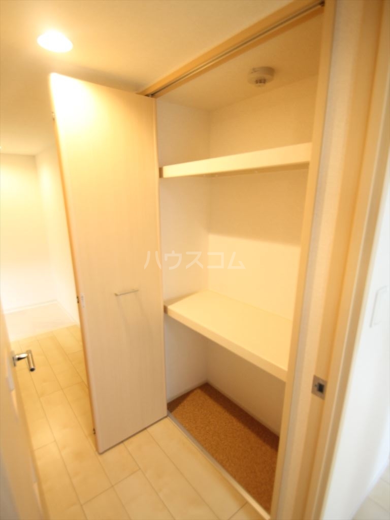 14/30 収納