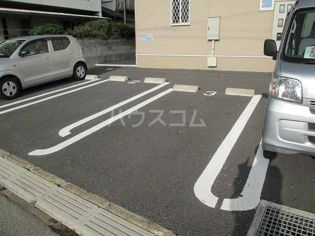 2/8 駐車場