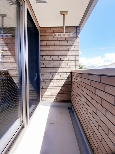 19/30 バルコニー