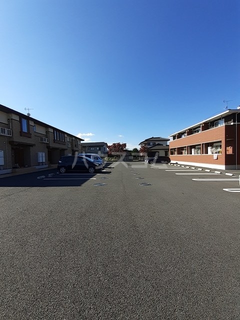 15/21 駐車場
