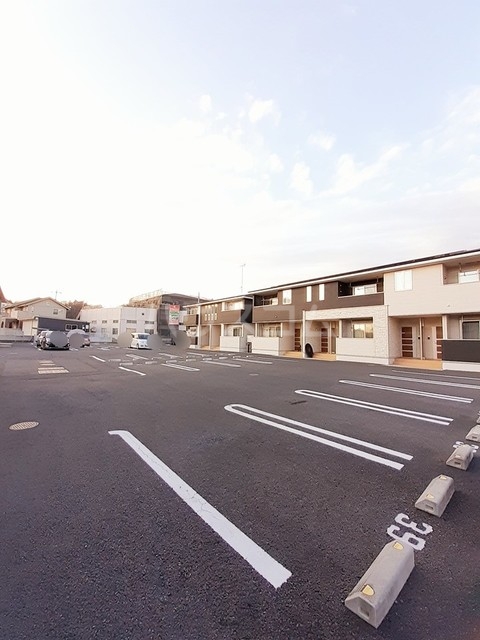 2/8 駐車場
