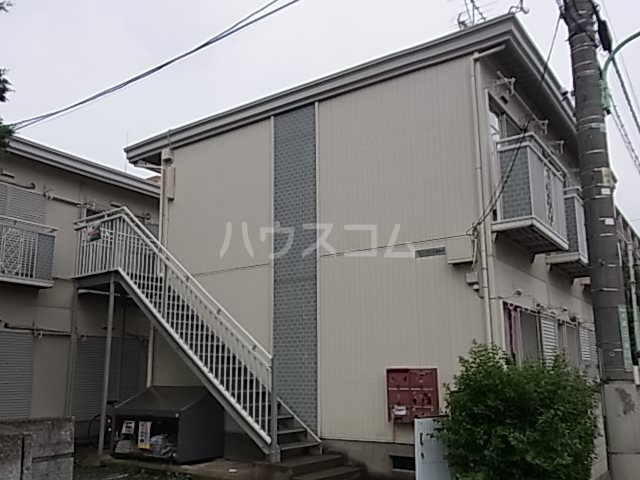 14/22 エントランス