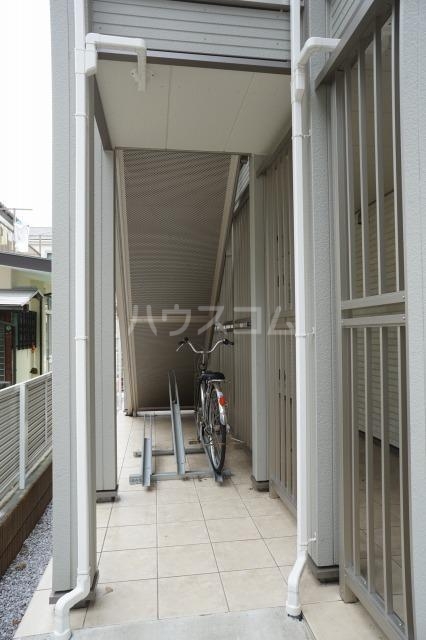 14/20 エントランス