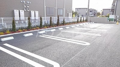 15/25 駐車場