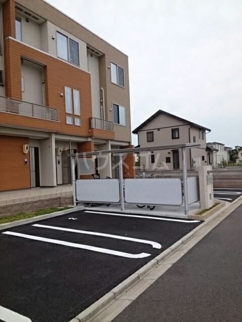 14/20 駐車場