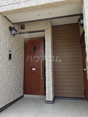 14/23 エントランス