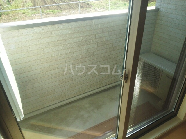 13/23 バルコニー