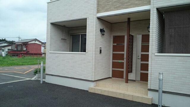 14/25 エントランス