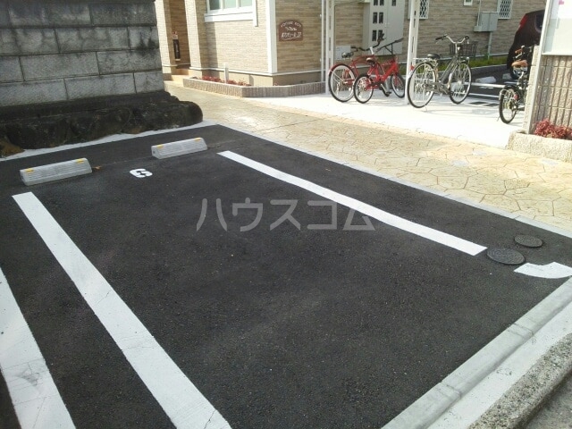 4/10 駐車場