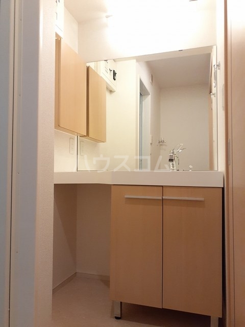 20/30 洗面