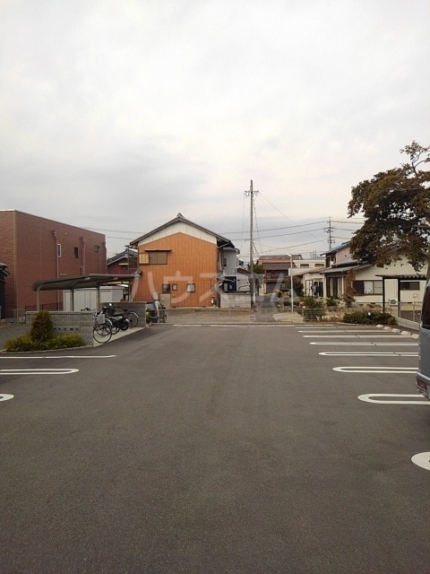 2/8 駐車場