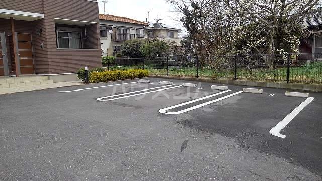2/8 駐車場