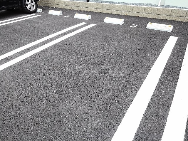 15/21 駐車場