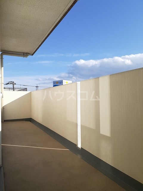 13/25 バルコニー