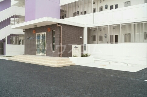 17/24 エントランス