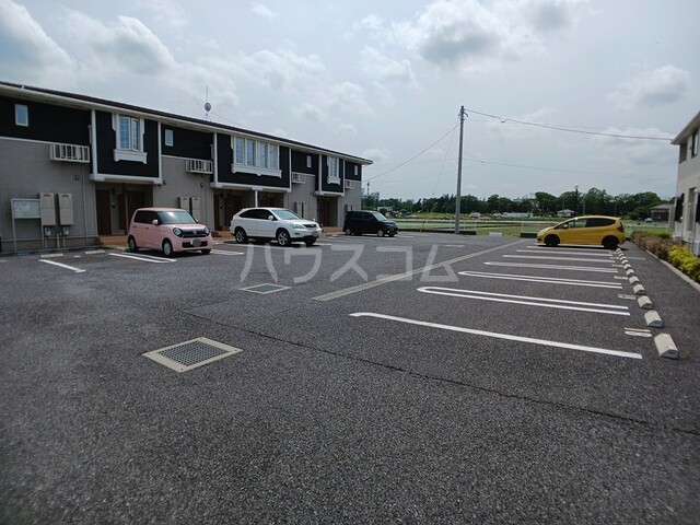 2/8 駐車場