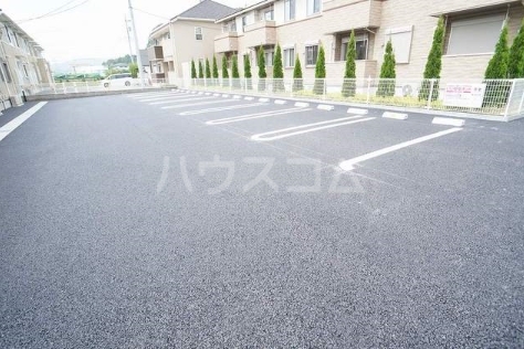 16/27 駐車場