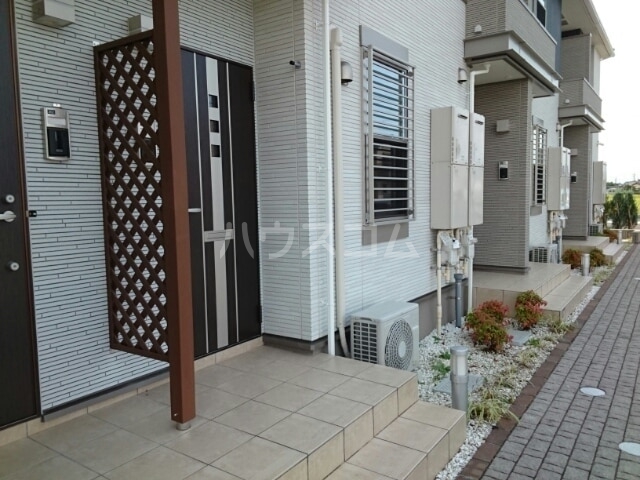 14/21 エントランス