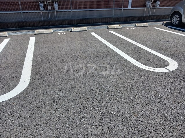 15/21 駐車場