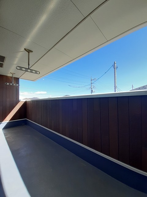 13/21 バルコニー