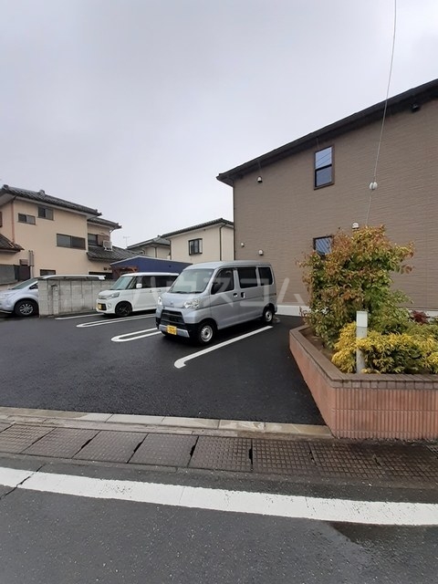 15/27 駐車場