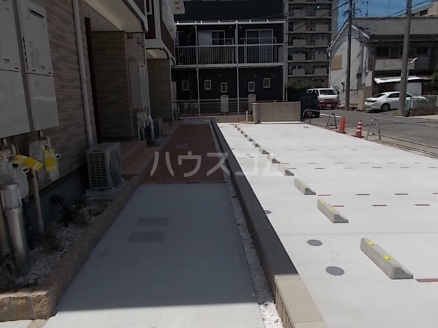 15/24 駐車場