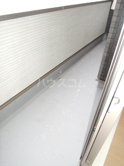 13/21 バルコニー