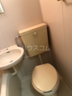 13/30 トイレ
