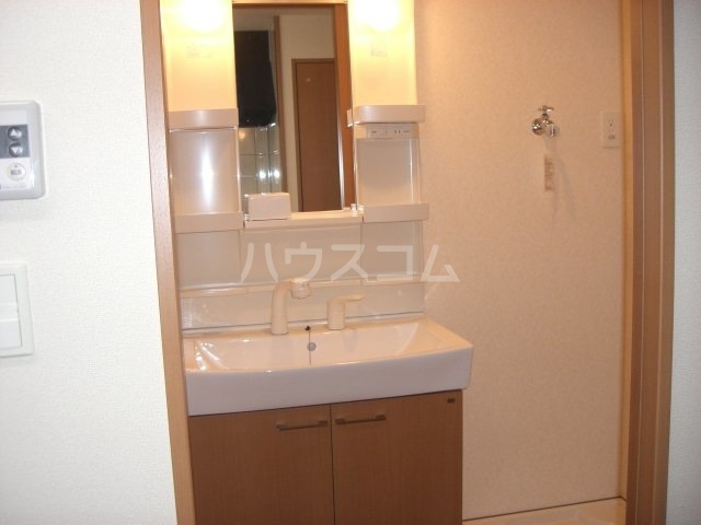 15/30 洗面