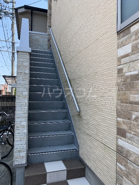 29/30 エントランス