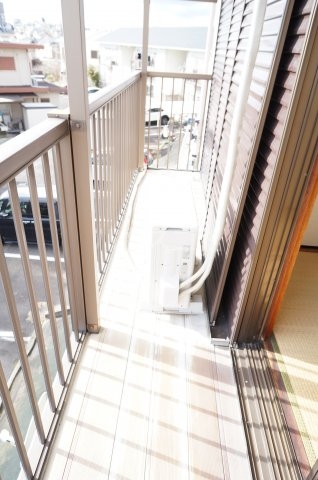 21/30 バルコニー