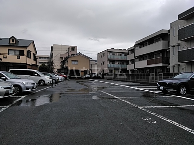 4/5 駐車場