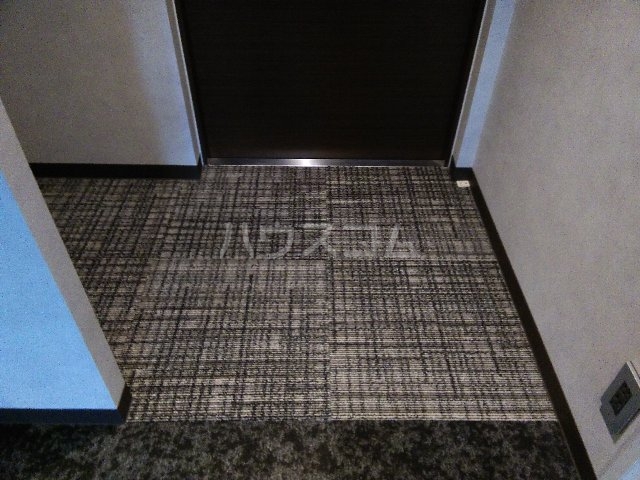 7/22 玄関