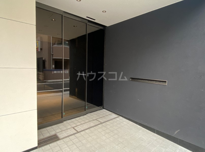 3/8 エントランス