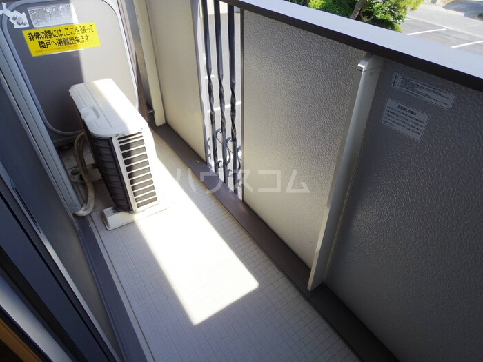 13/22 バルコニー