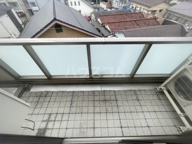 25/30 バルコニー